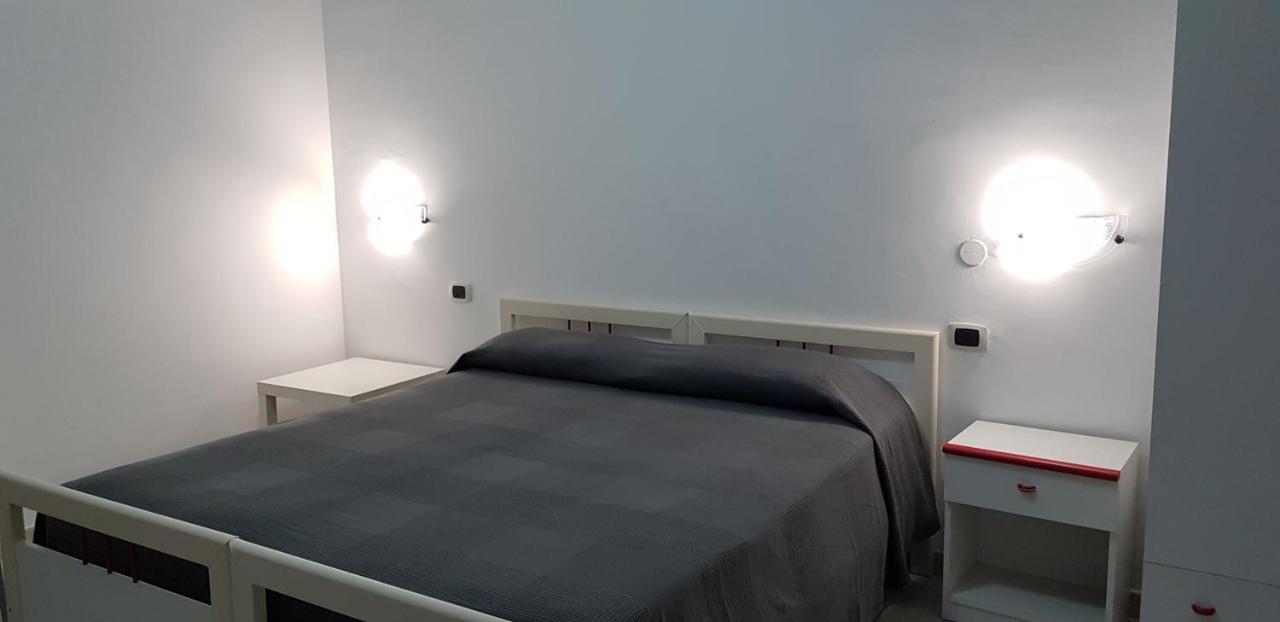 Holiday B&B Vico Del Gargano Zewnętrze zdjęcie