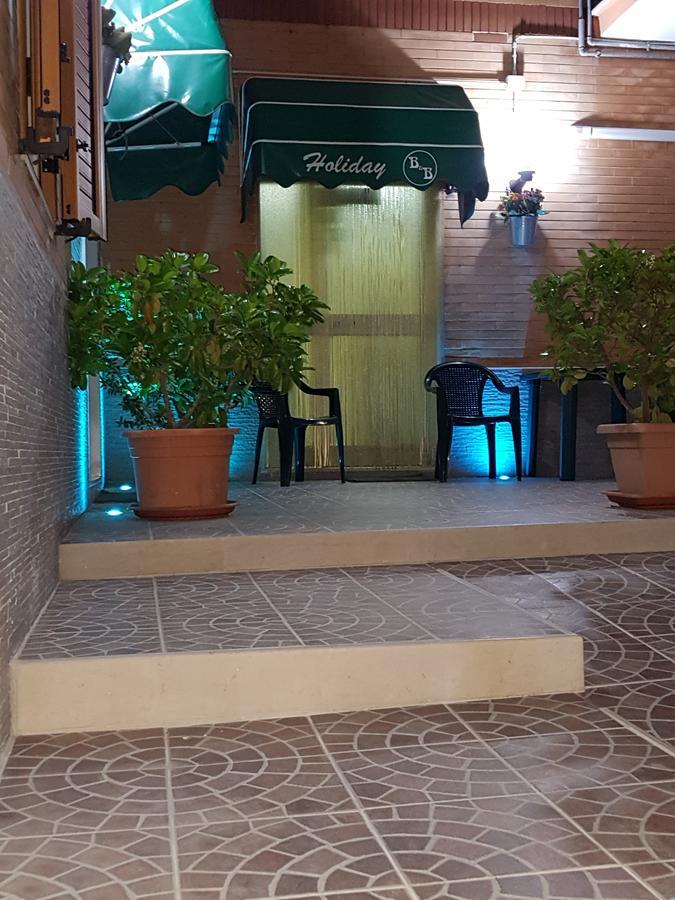 Holiday B&B Vico Del Gargano Zewnętrze zdjęcie