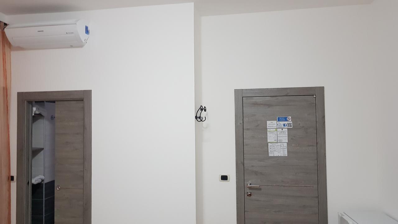 Holiday B&B Vico Del Gargano Zewnętrze zdjęcie