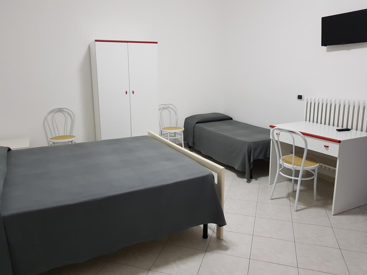 Holiday B&B Vico Del Gargano Zewnętrze zdjęcie