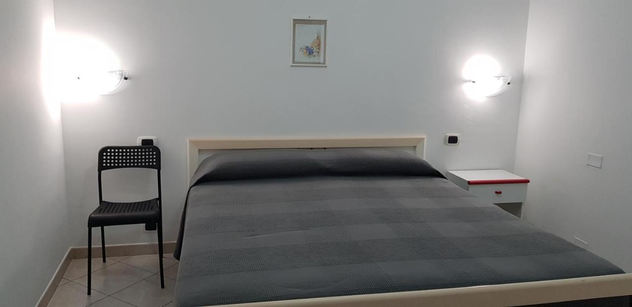 Holiday B&B Vico Del Gargano Zewnętrze zdjęcie