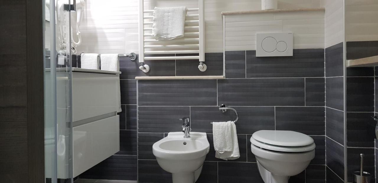 Holiday B&B Vico Del Gargano Zewnętrze zdjęcie